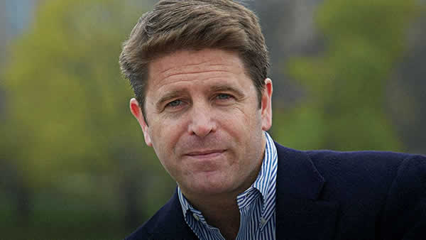 Brad Thor headshot