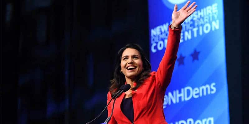 Tulsi-Gabbard-waving