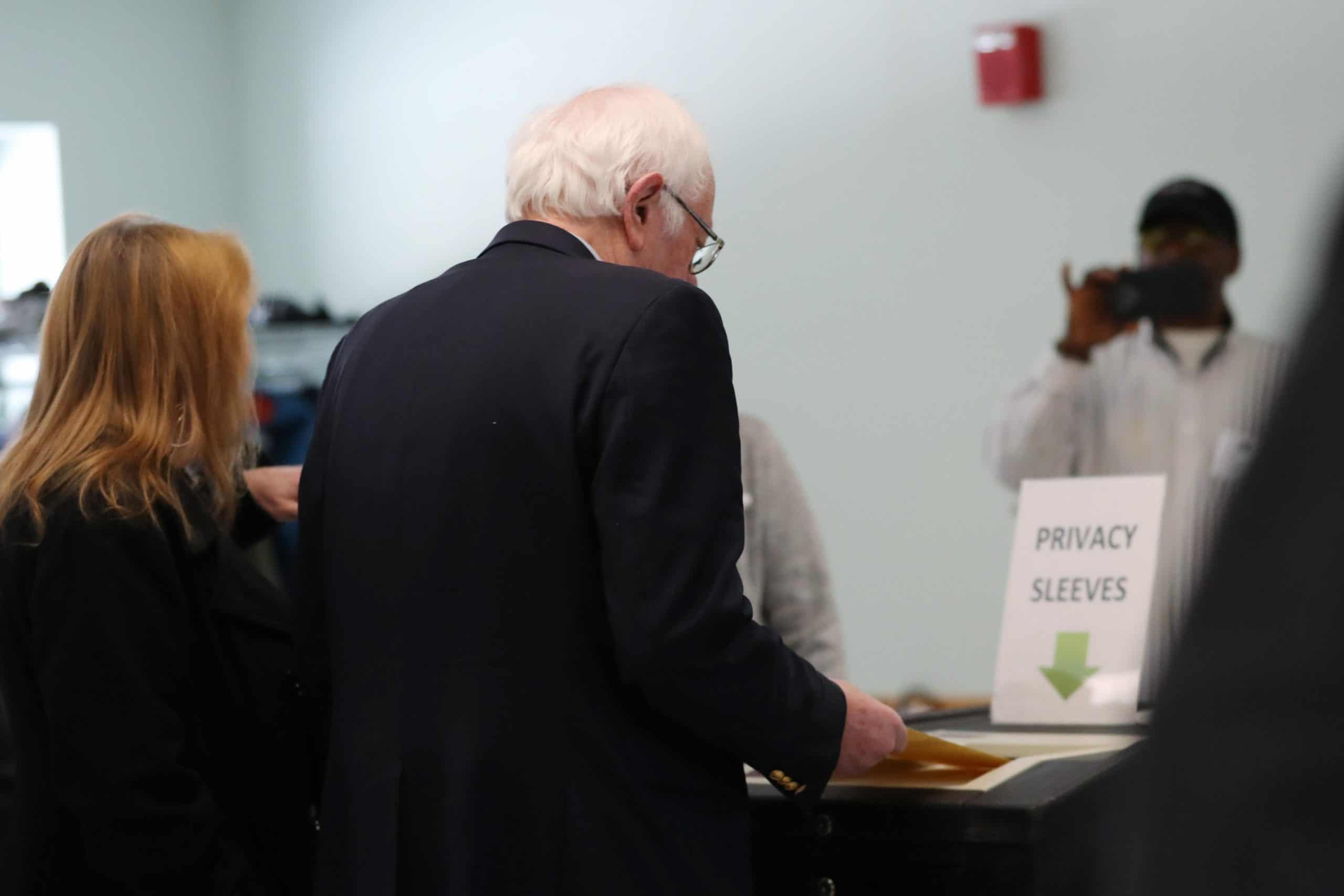 Bernie voting Vermont 2020