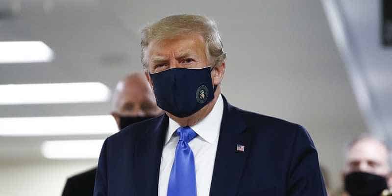 Trump wearing a face mask