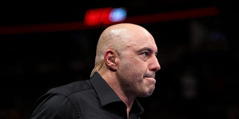 Joe Rogan looking to the right