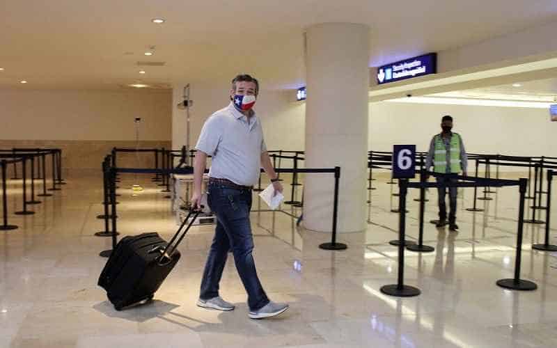 Ted Cruz in the airport returning from trip to Cancun during Texas snow storm